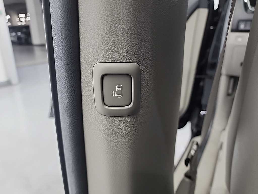 KIA Carnival 2019 Negro - Importación desde Corea - HF Imports Iquique - Foto 16