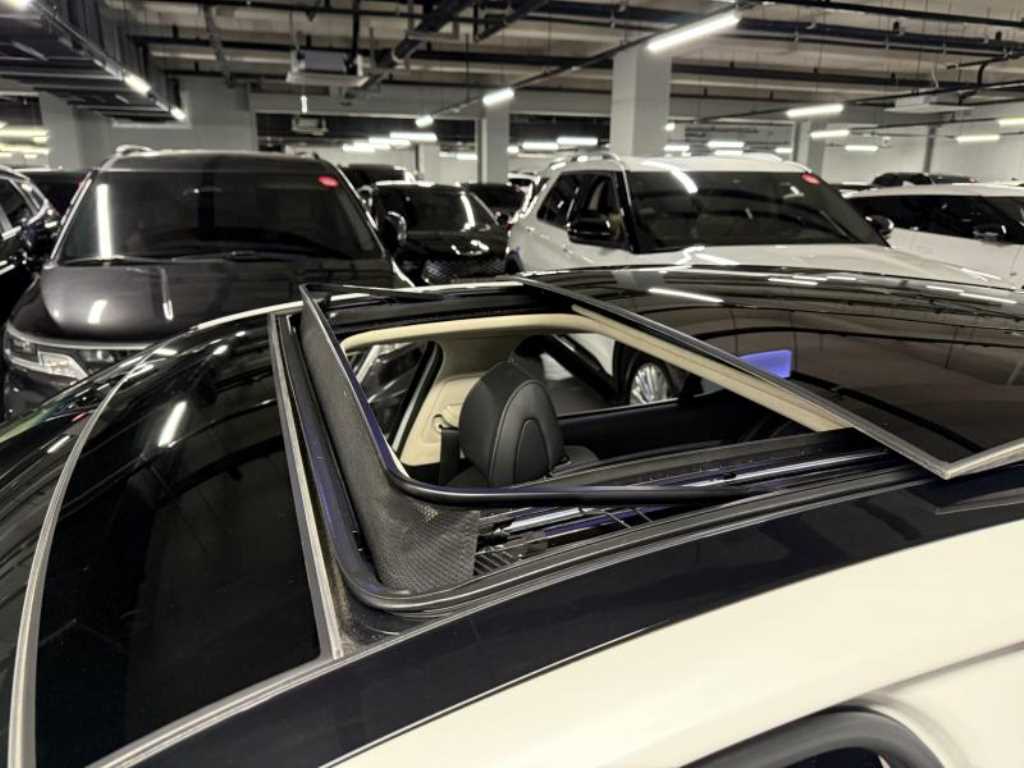 Genesis G70 - Vista 6