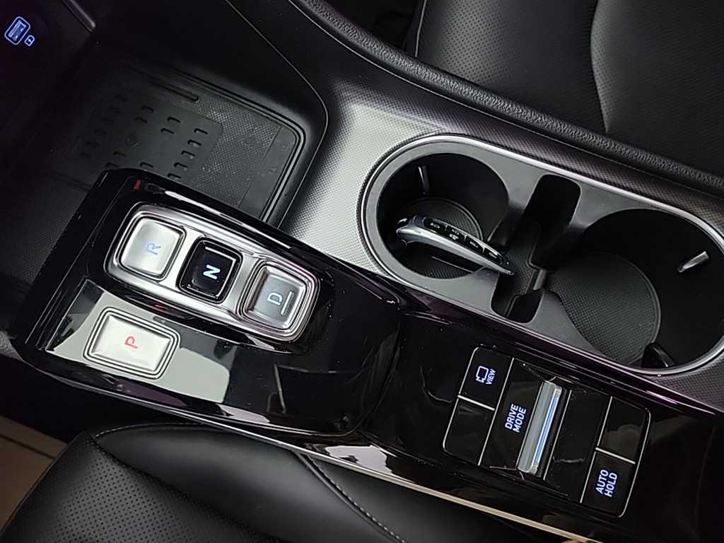 HYUNDAI Sonata - Vista 8