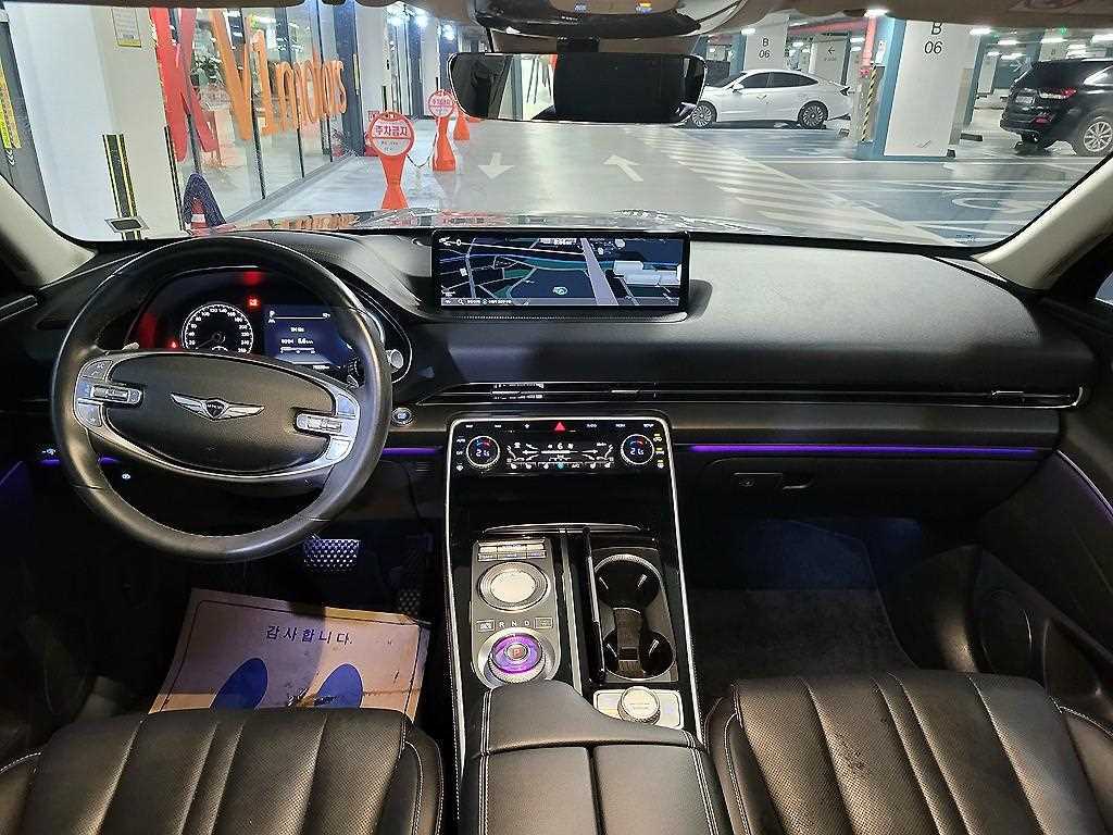 Genesis GV80 - Vista 6