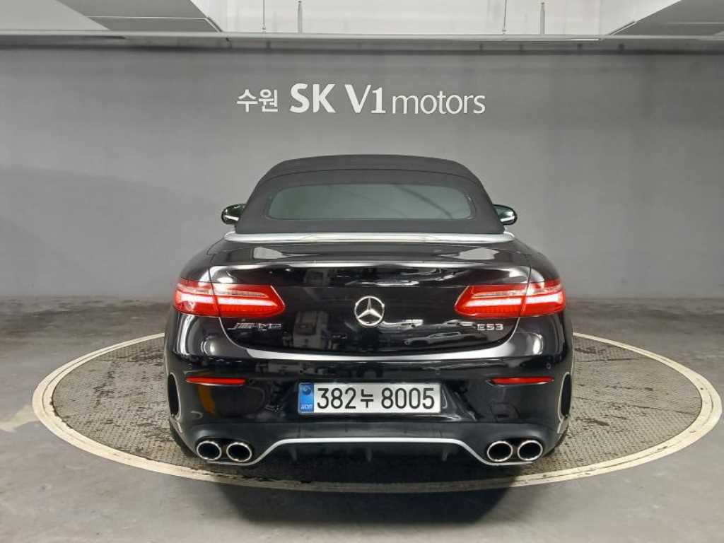 Mercedes Benz E class - Vista 5