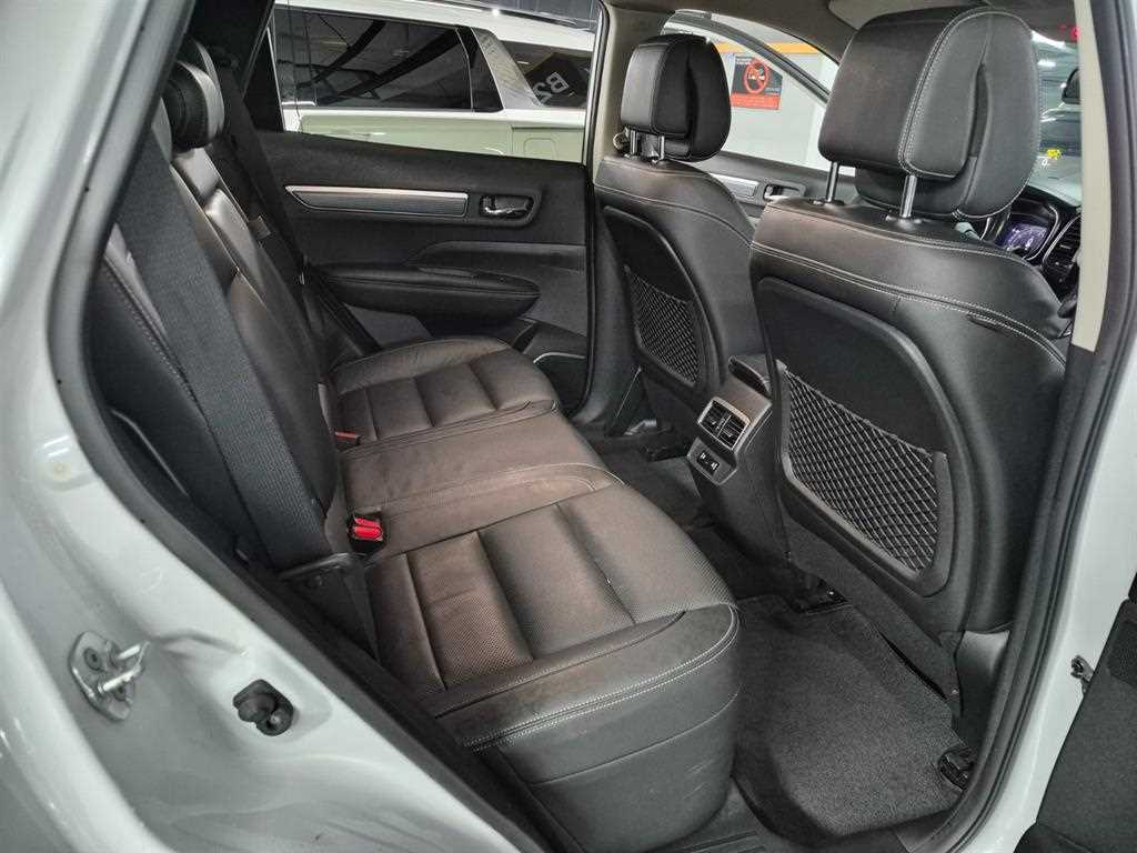 SAMSUNG QM6 - Vista 11