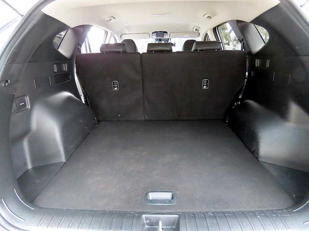 HYUNDAI Tucson 2022 Blanco - Importación desde Corea - HF Imports Iquique - Foto 17