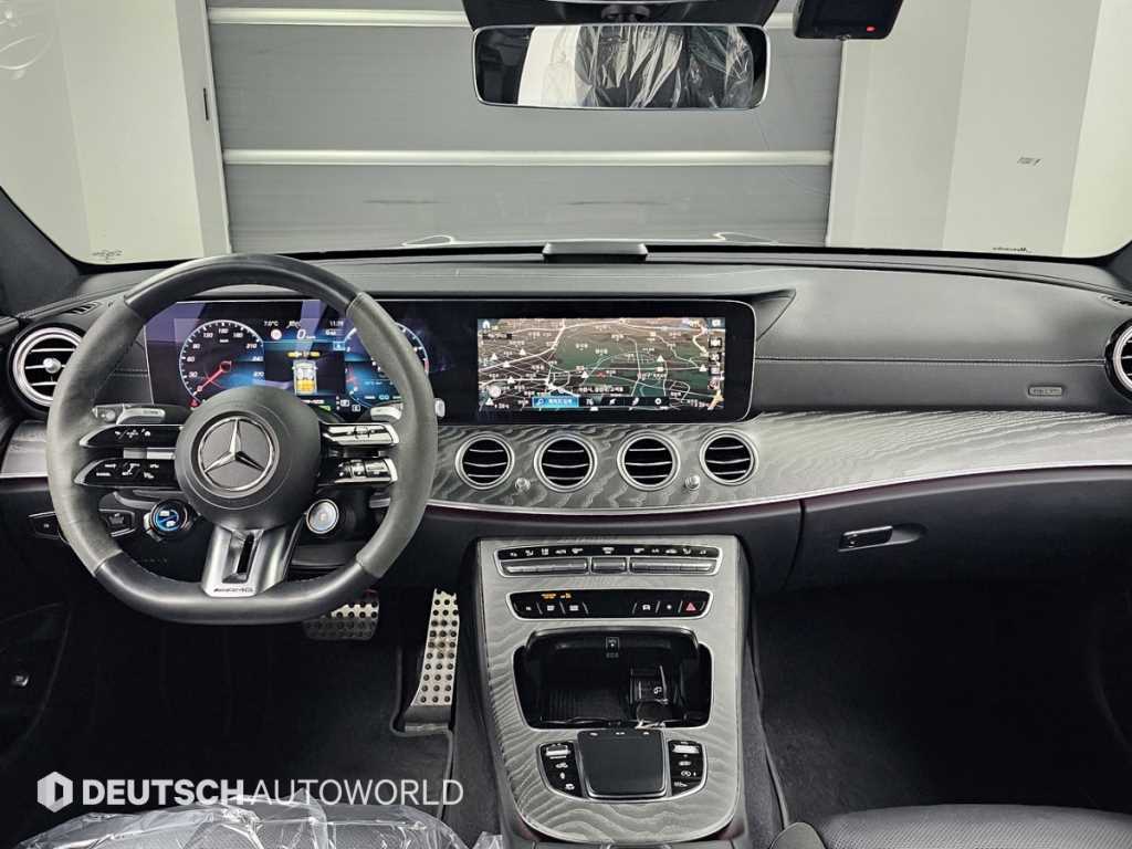 Mercedes Benz E class - Vista 7