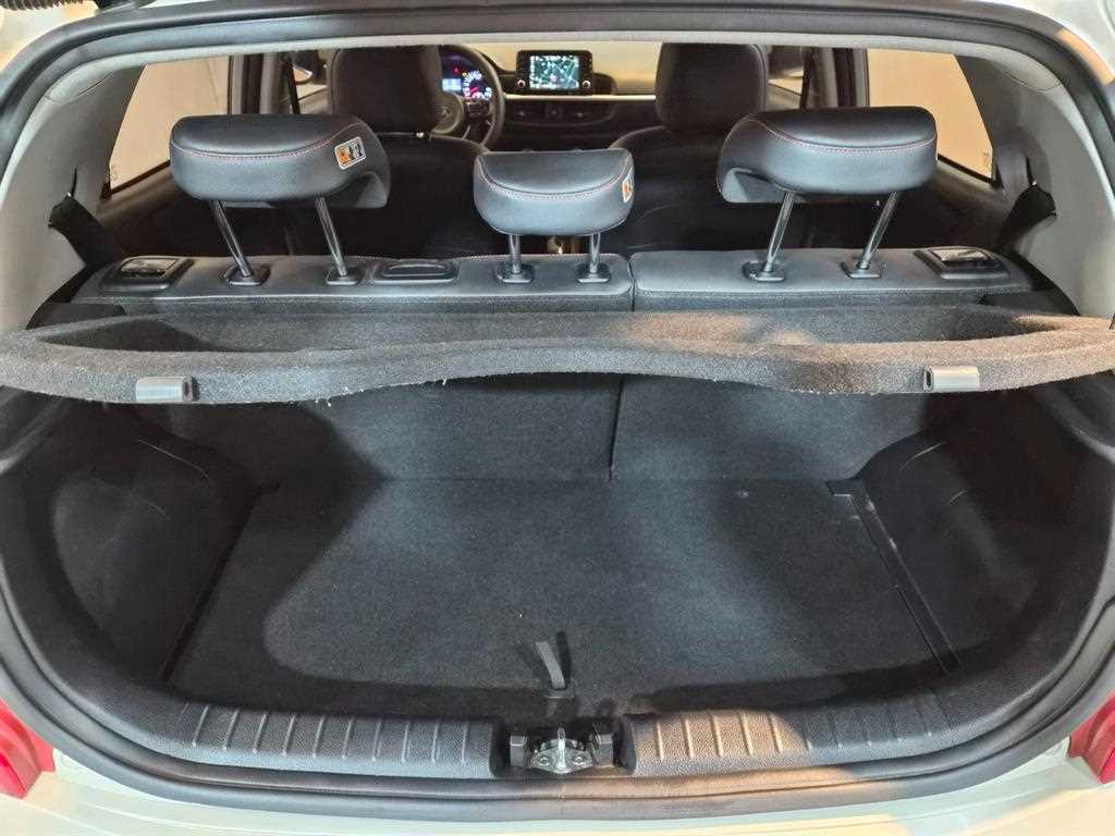 KIA Morning - Vista 5