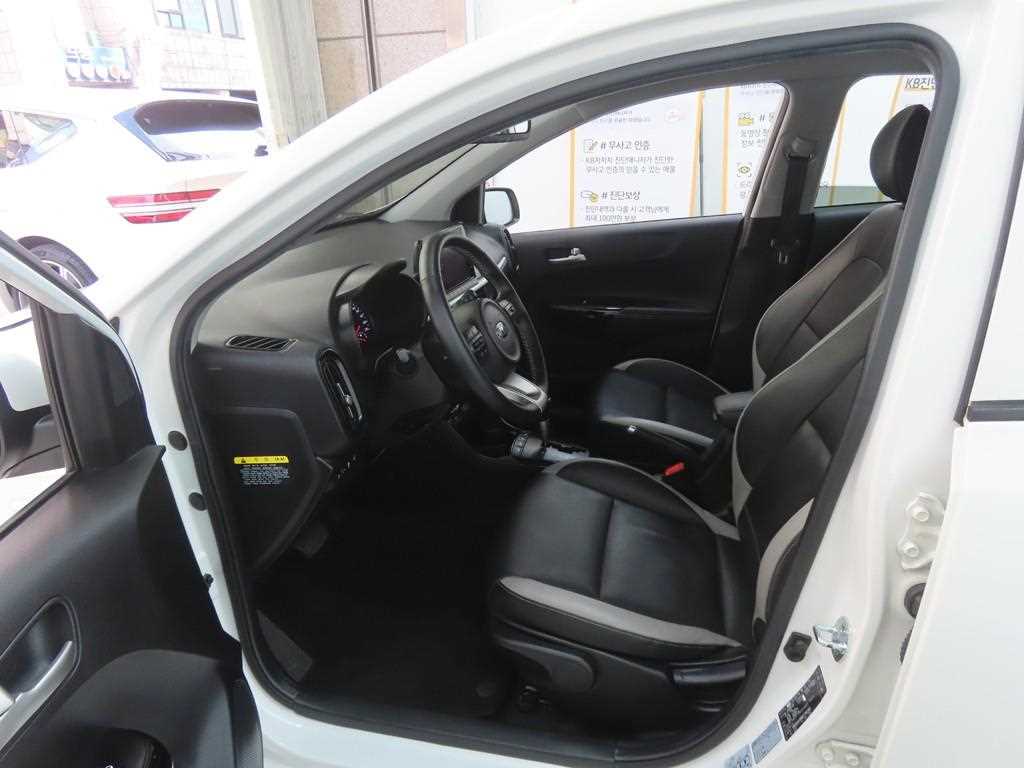 KIA Morning - Vista 5