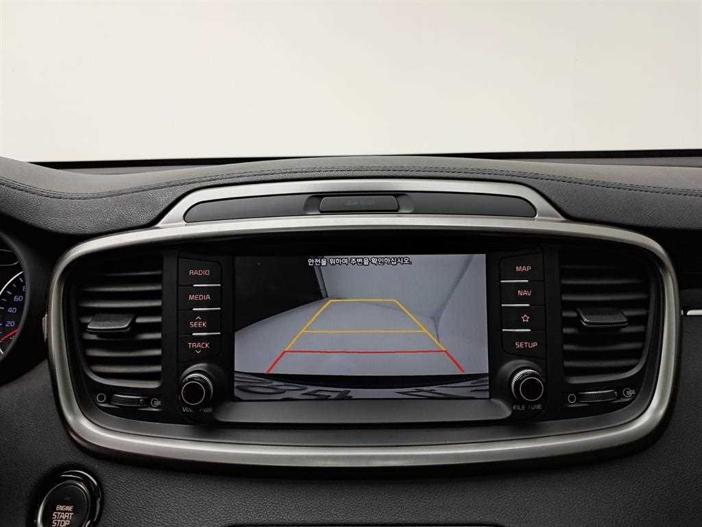 KIA Sorento - Vista 10