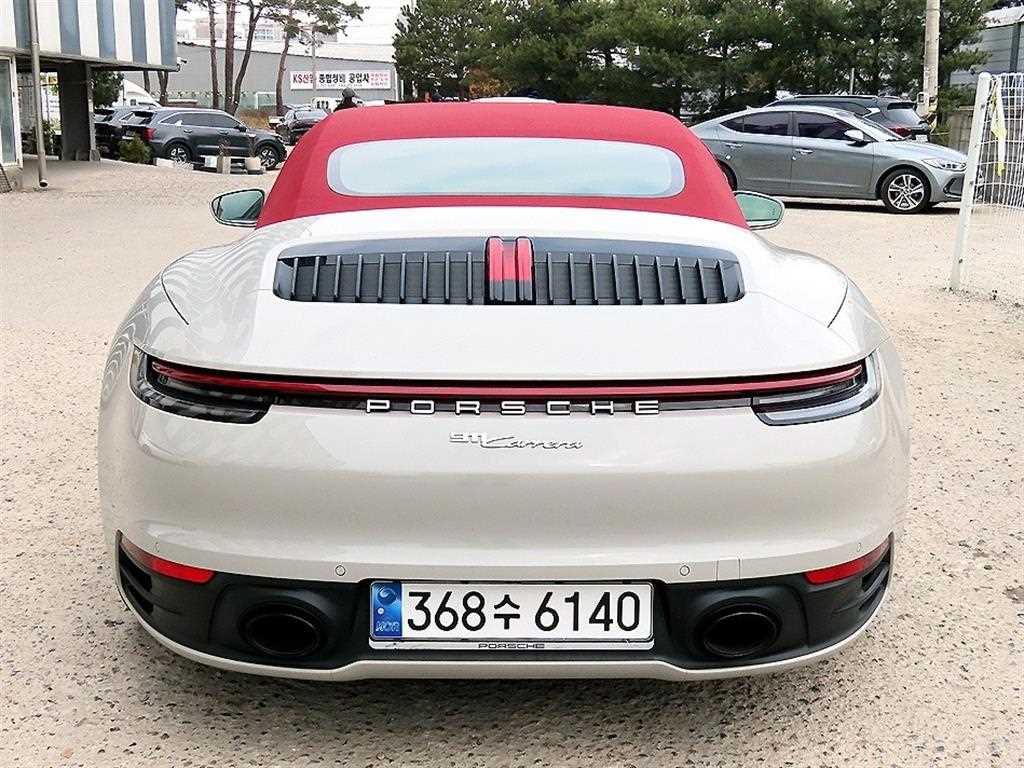 Porsche 911 - Vista 4