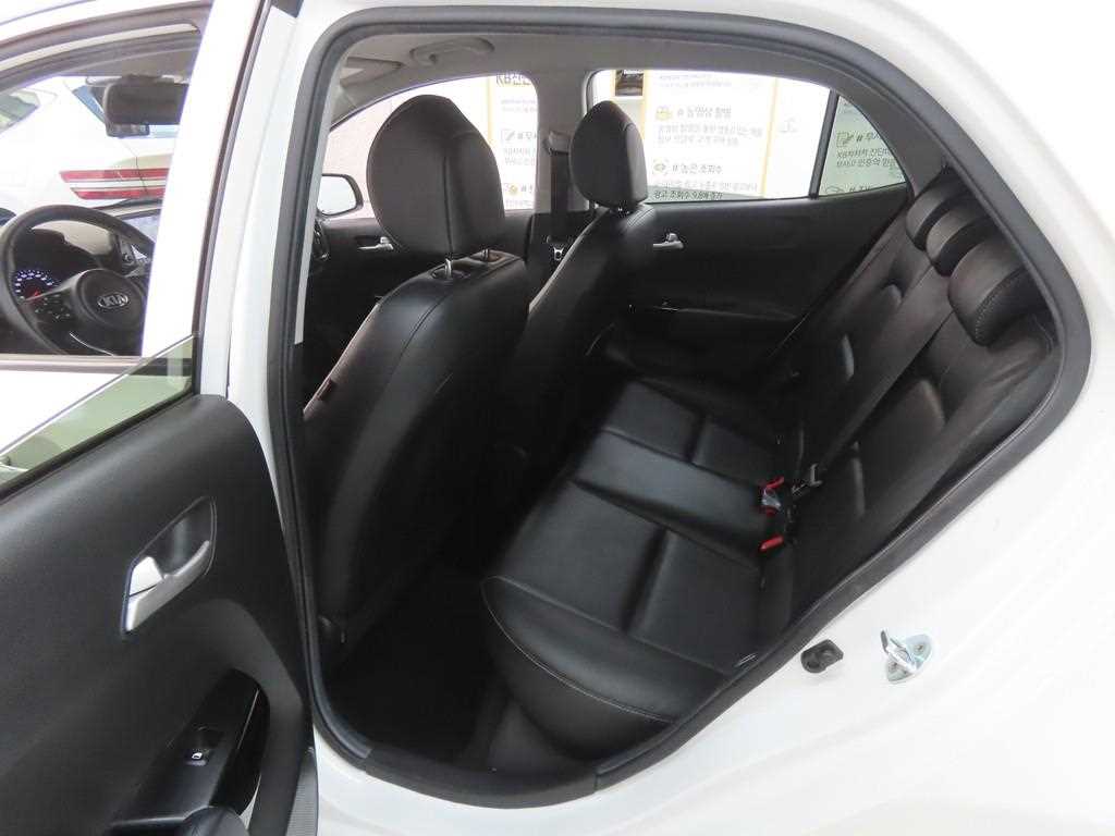 KIA Morning - Vista 6