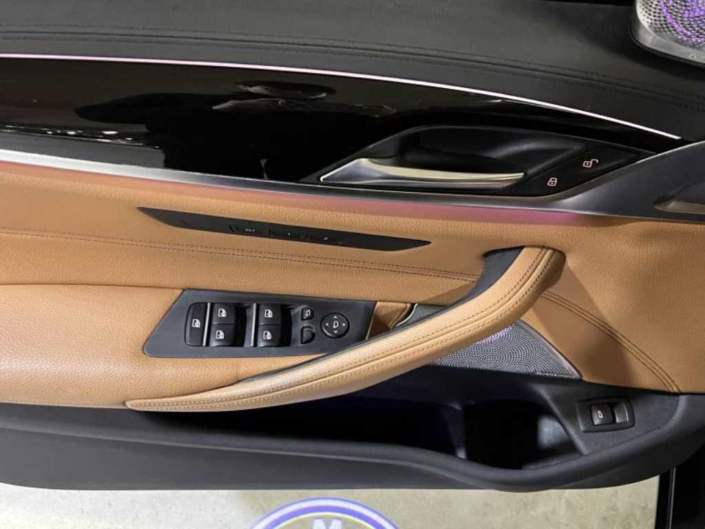 BMW 5 Series 2018 Gris - Importación desde Corea - HF Imports Iquique - Foto 14