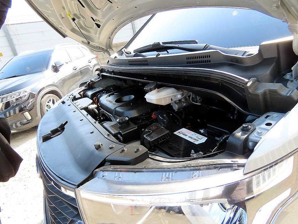 HYUNDAI Starex 2021 Plateado - Importación desde Corea - HF Imports Iquique - Foto 17