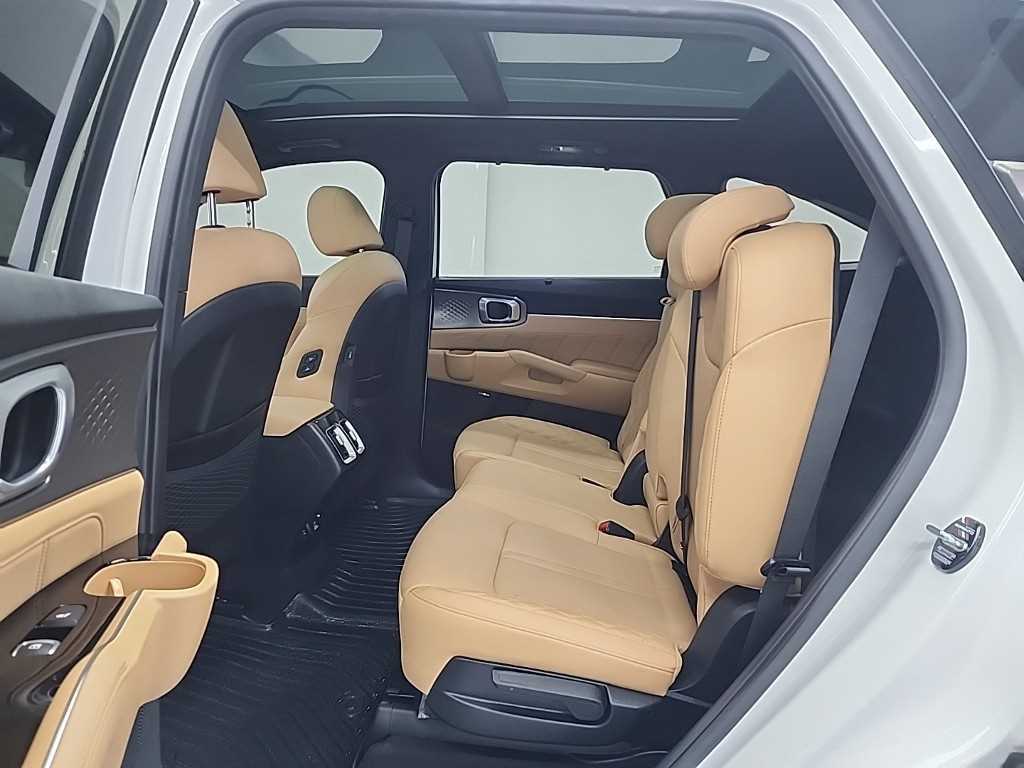 KIA Sorento - Vista 12