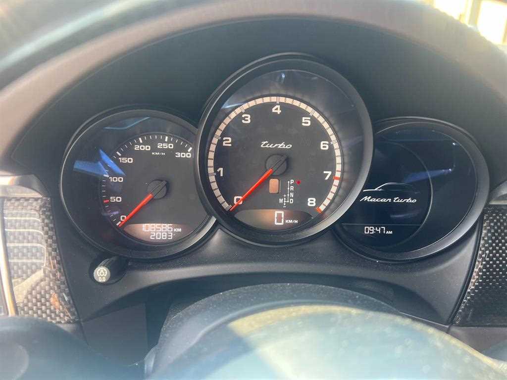 Porsche Macan - Vista 10