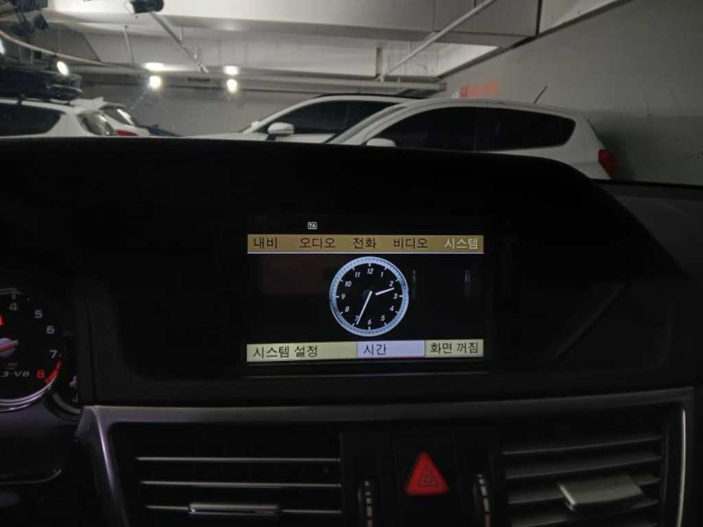 Mercedes Benz E class 2010 - Importación desde Corea - HF Imports Iquique - Foto 13