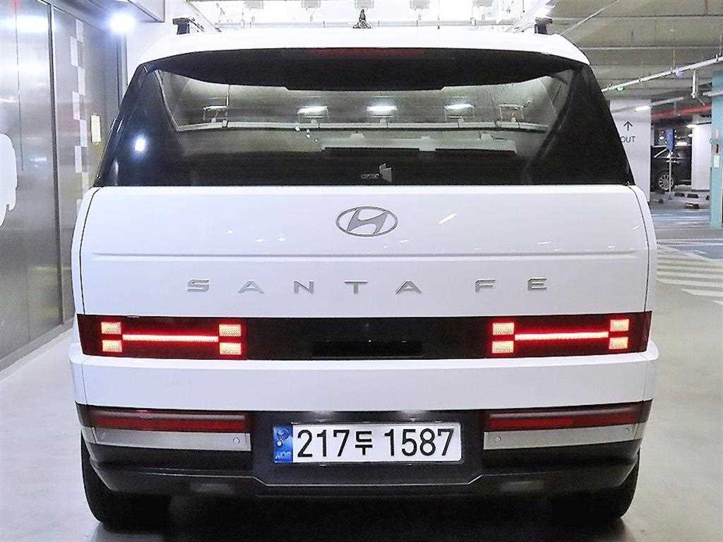 HYUNDAI Santa Fe - Vista 5
