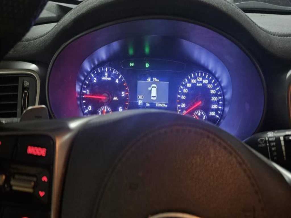 KIA Sorento - Vista 8