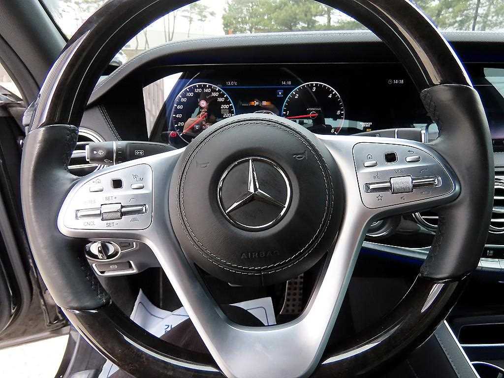 Mercedes Benz S Class - Vista 8