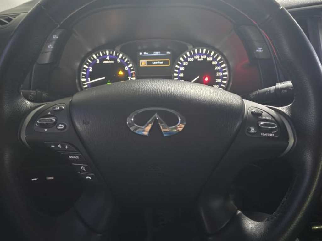 Infiniti QX - Vista 8