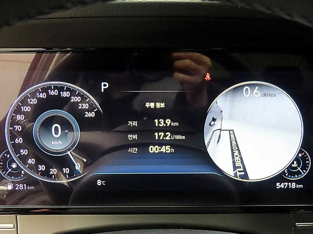 HYUNDAI Grandeur - Vista 8