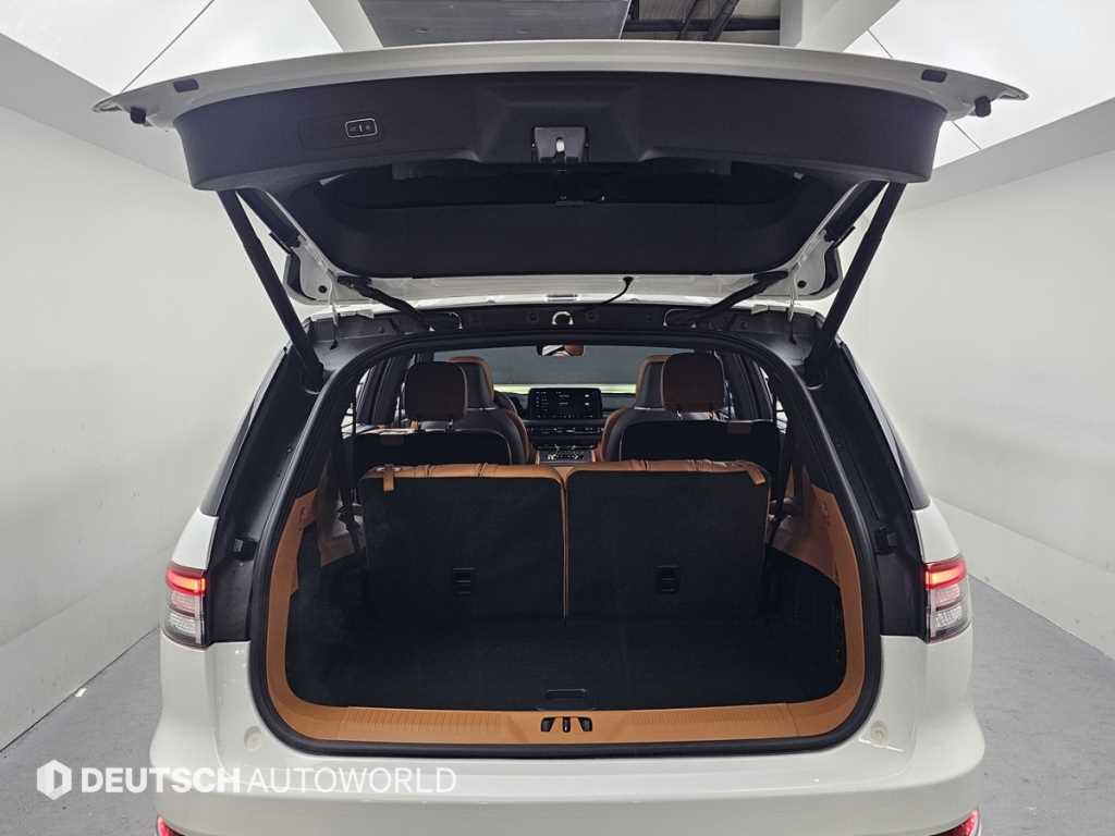 Lincoln Aviator 2025 Blanco - Importación desde Corea - HF Imports Iquique - Foto 19