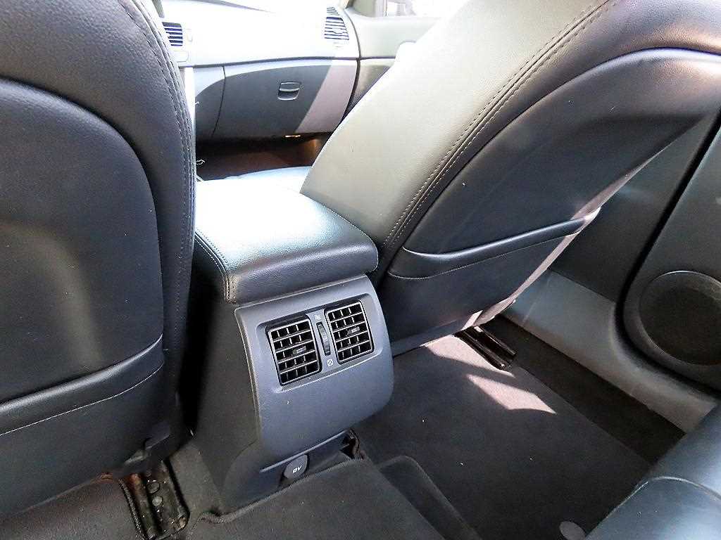 SAMSUNG SM5 2010 Negro - Importación desde Corea - HF Imports Iquique - Foto 16