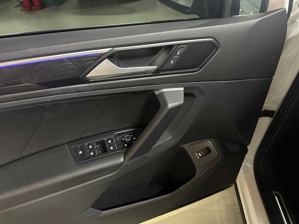 Volkswagen Tiguan - Vista 8