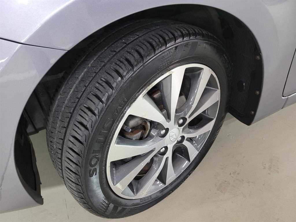 HYUNDAI Accent 2014 Gris - Importación desde Corea - HF Imports Iquique - Foto 19