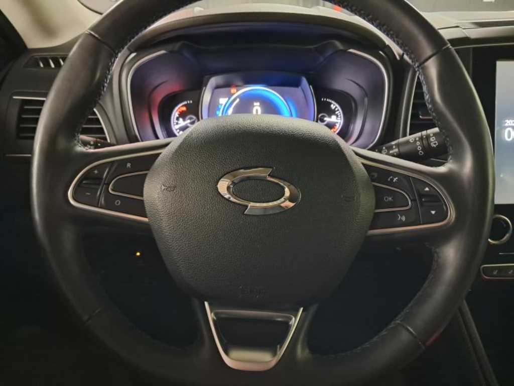 SAMSUNG QM6 - Vista 8