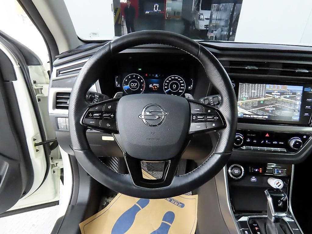 Ssangyong Korando - Vista 9