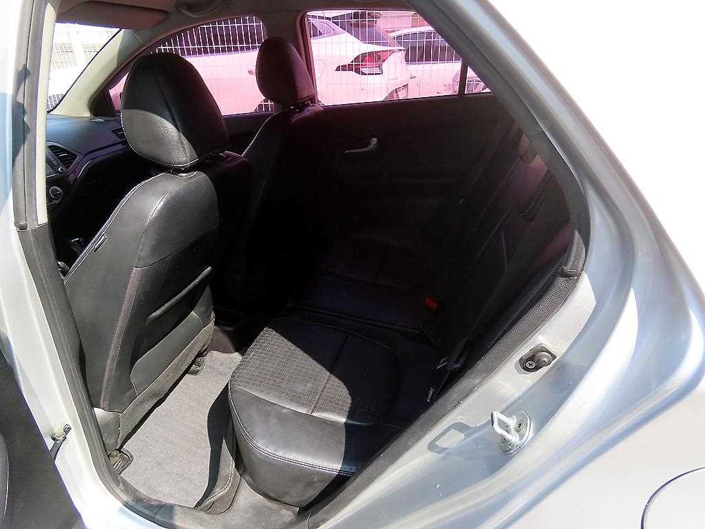 KIA Morning - Vista 6