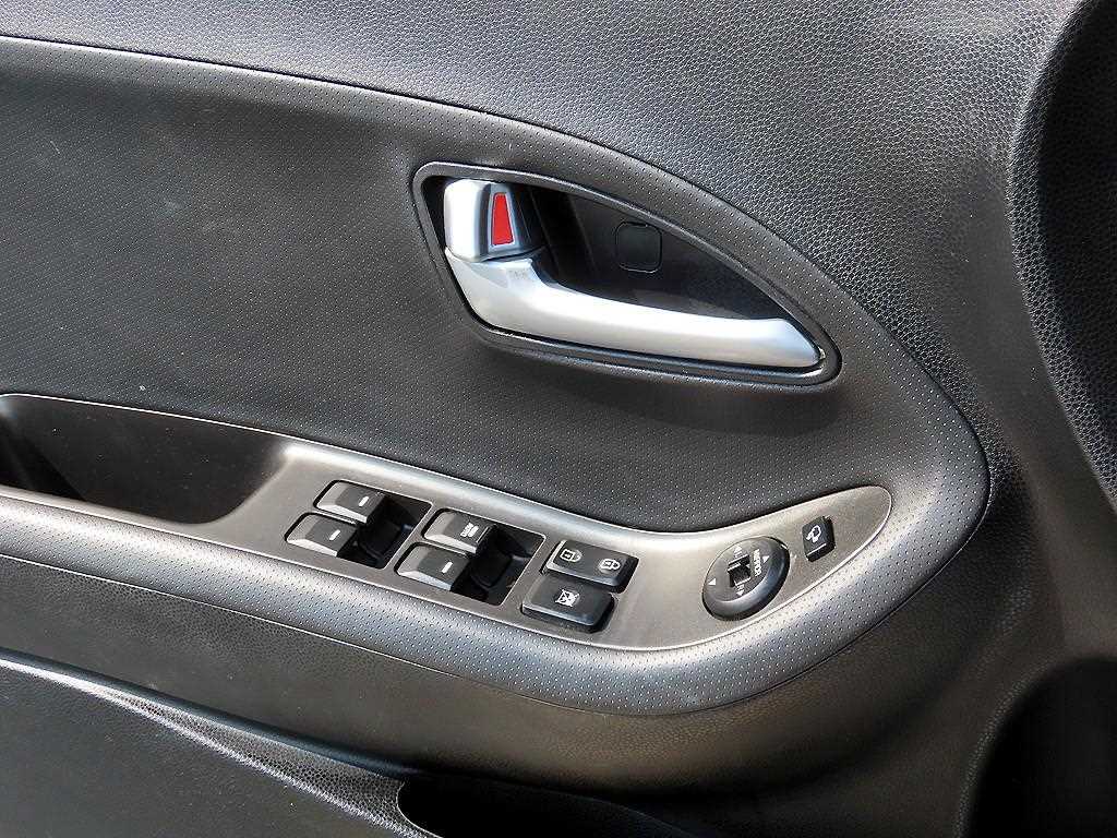 KIA Morning - Vista 11