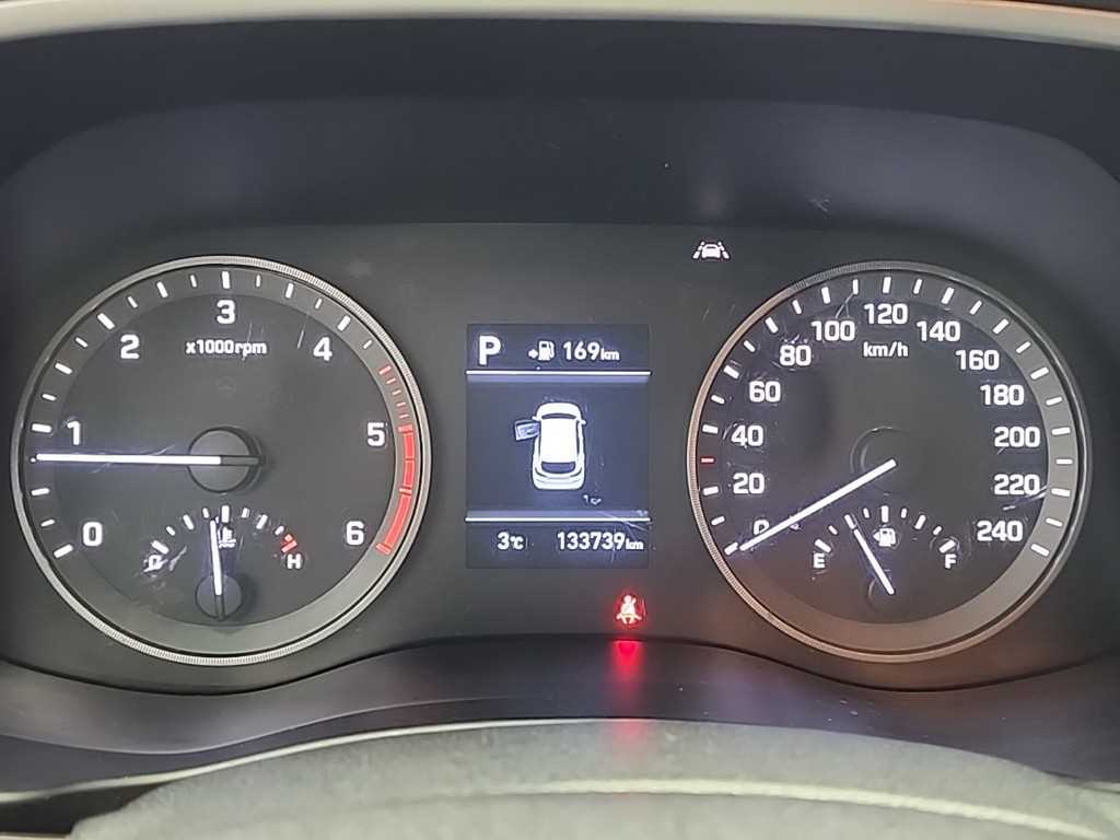 HYUNDAI Tucson - Vista 6