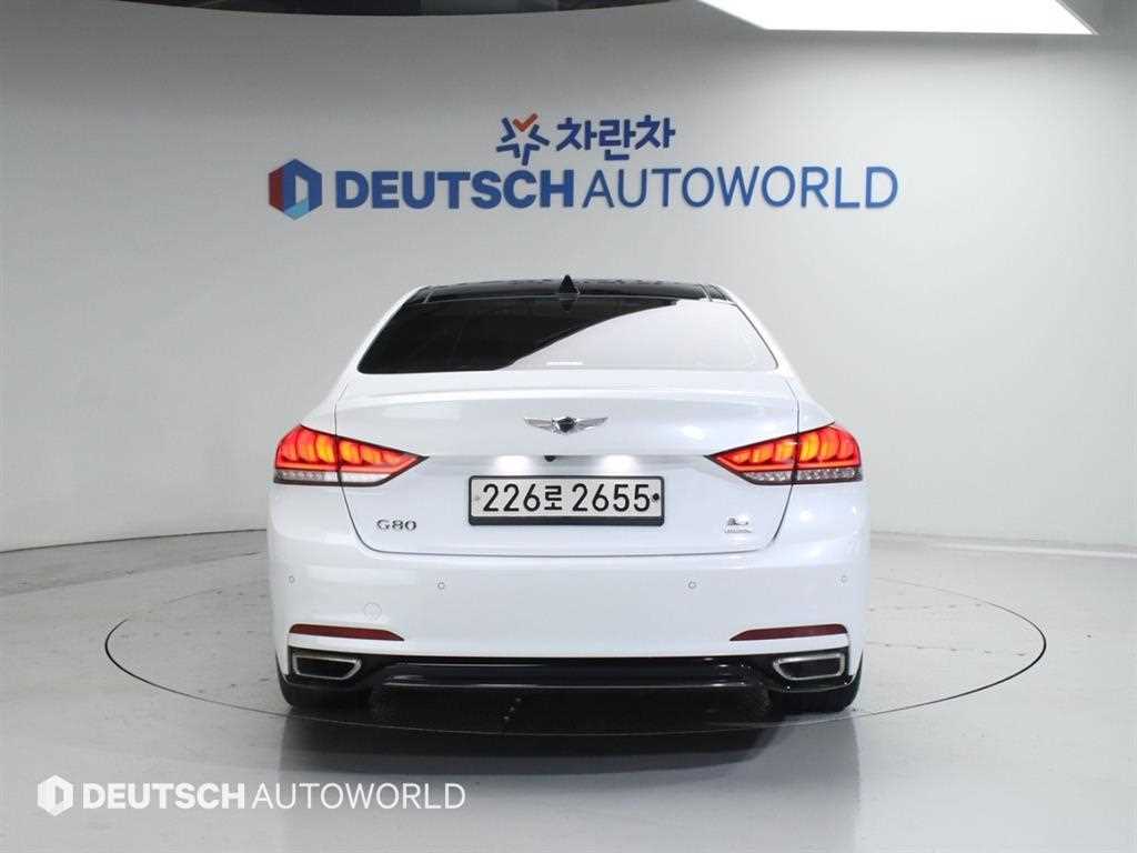 Genesis G80 - Vista 5