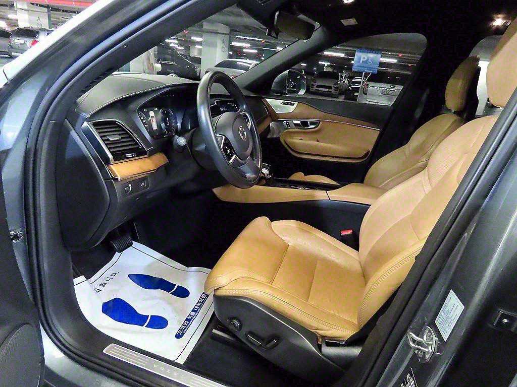 Volvo XC90 - Vista 6