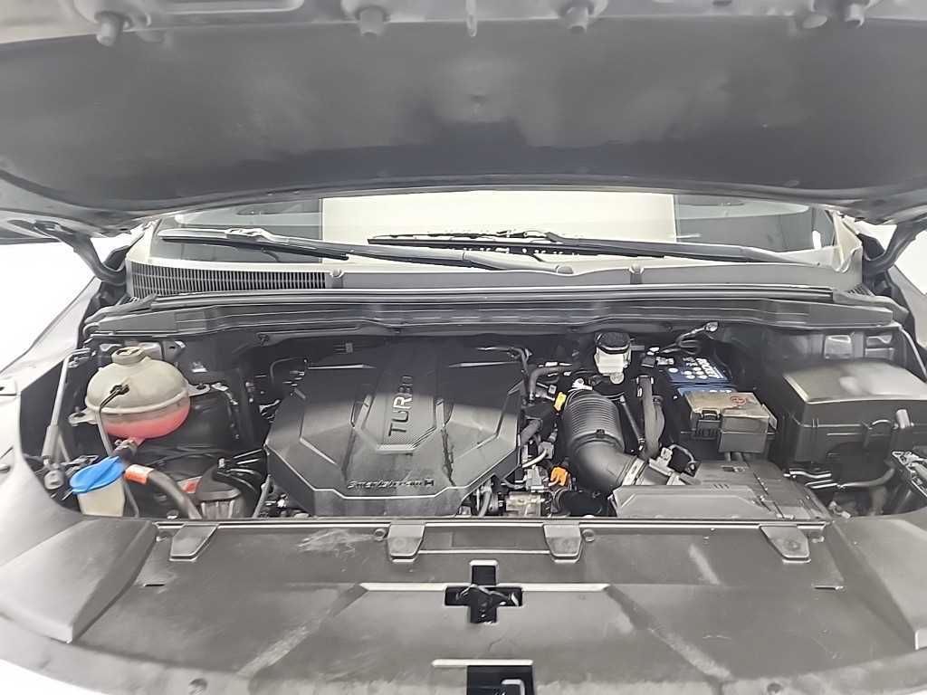 KIA Carnival - Vista 5