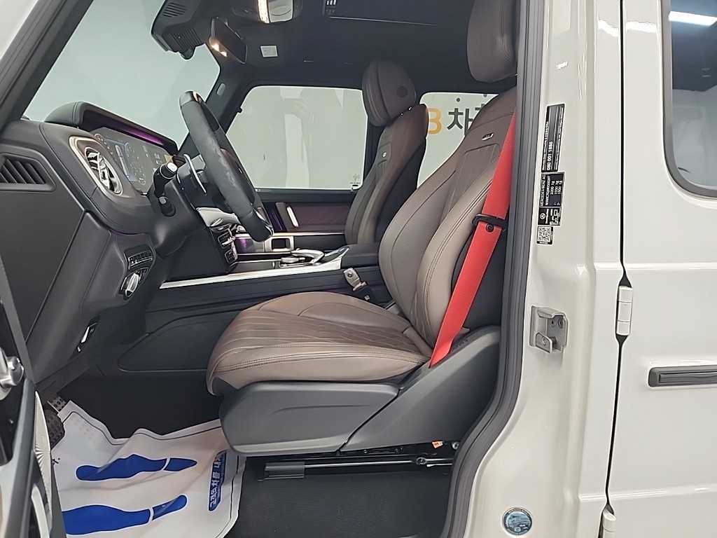 Mercedes Benz G Class (G Wagen) - Vista 11