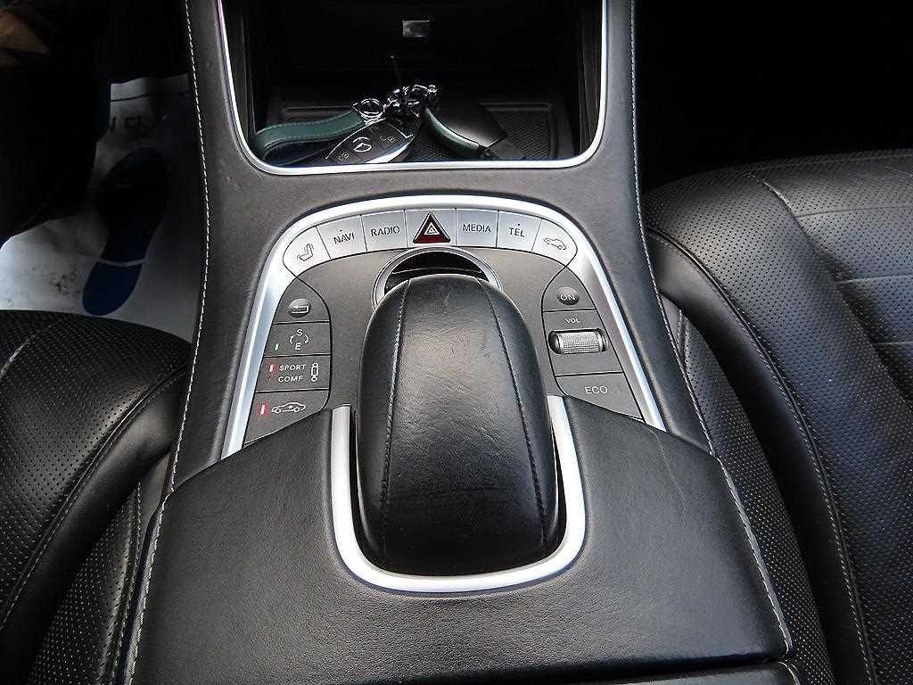 Mercedes Benz S Class 2014 Negro - Importación desde Corea - HF Imports Iquique - Foto 14