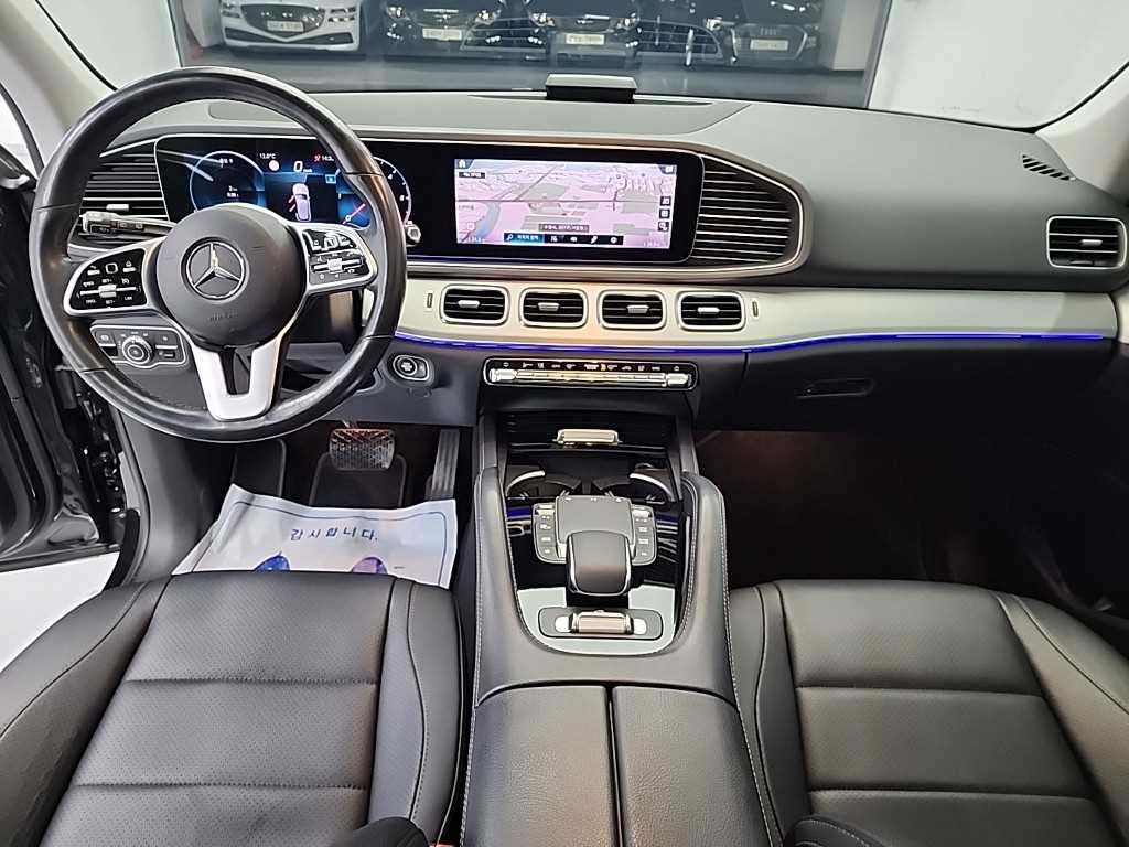 Mercedes Benz GLE Class - Vista 7