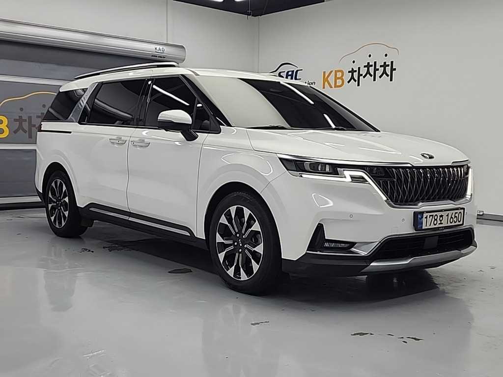 KIA Carnival - Vista 4