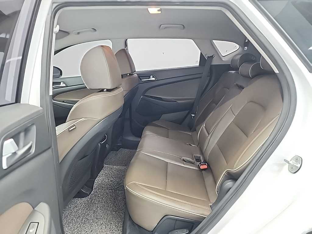 HYUNDAI Tucson - Vista 12