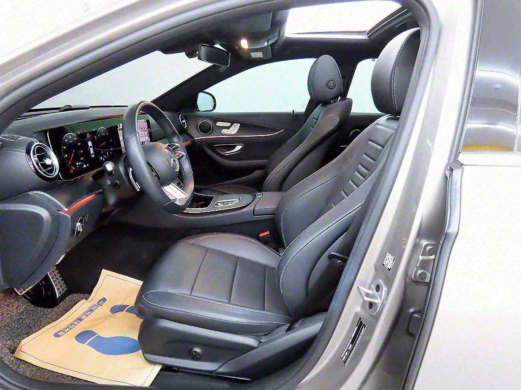 Mercedes Benz E class - Vista 5