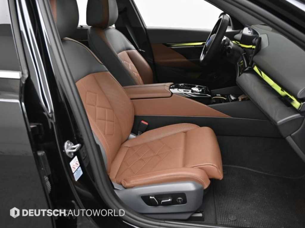 BMW 5 Series - Vista 10