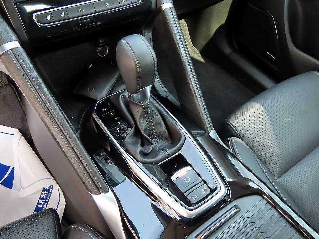 SAMSUNG QM6 - Vista 10