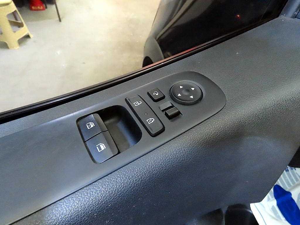 HYUNDAI Staria 2022 - Importación desde Corea - HF Imports Iquique - Foto 13