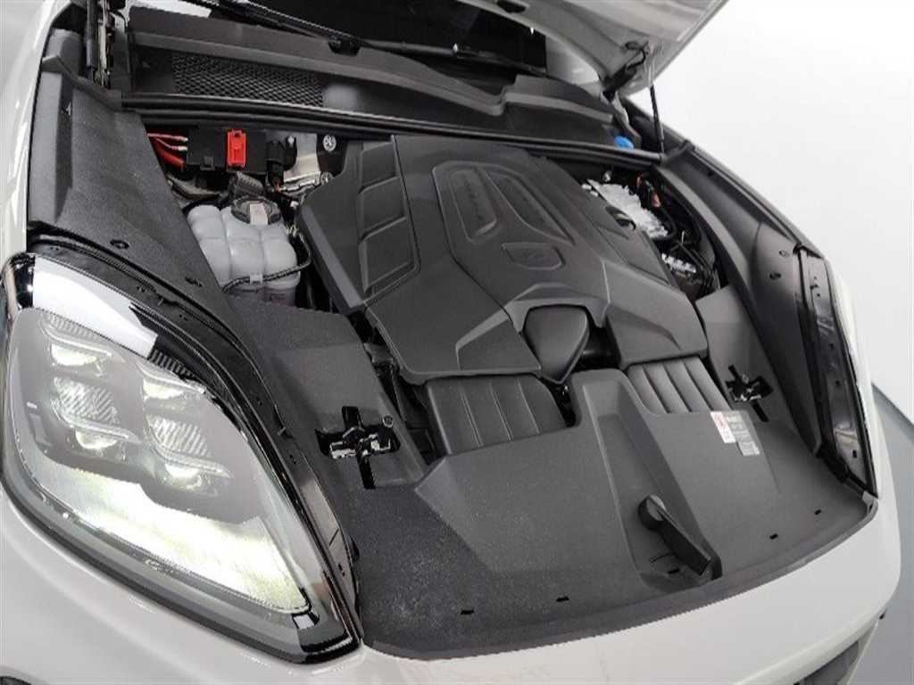 Porsche Cayenne - Vista 6