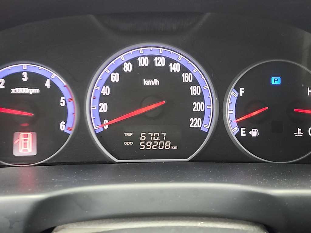 HYUNDAI Santa Fe - Vista 6