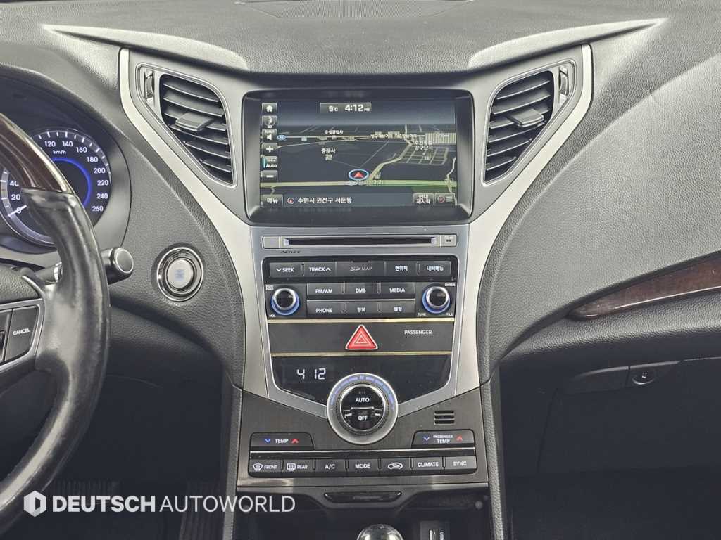 HYUNDAI Grandeur 2015 Negro - Importación desde Corea - HF Imports Iquique - Foto 14