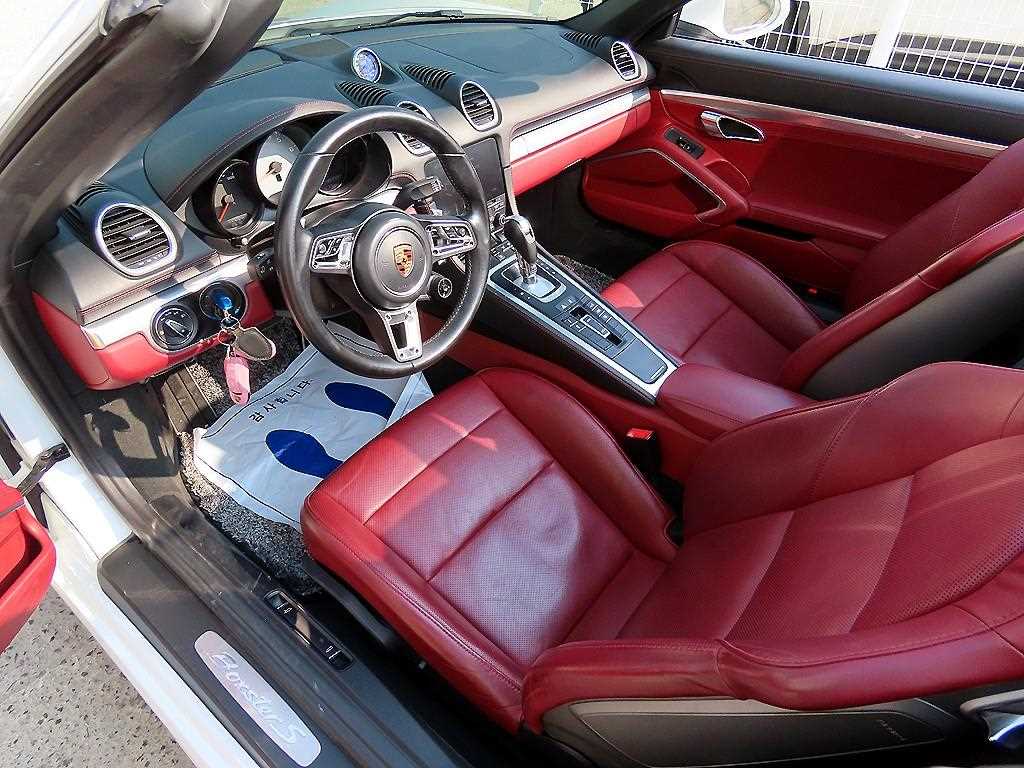 Porsche 718 - Vista 11