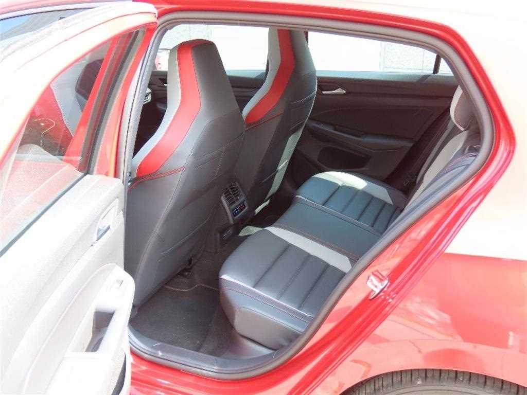 Volkswagen Golf 2024 Rojo - Importación desde Corea - HF Imports Iquique - Foto 14