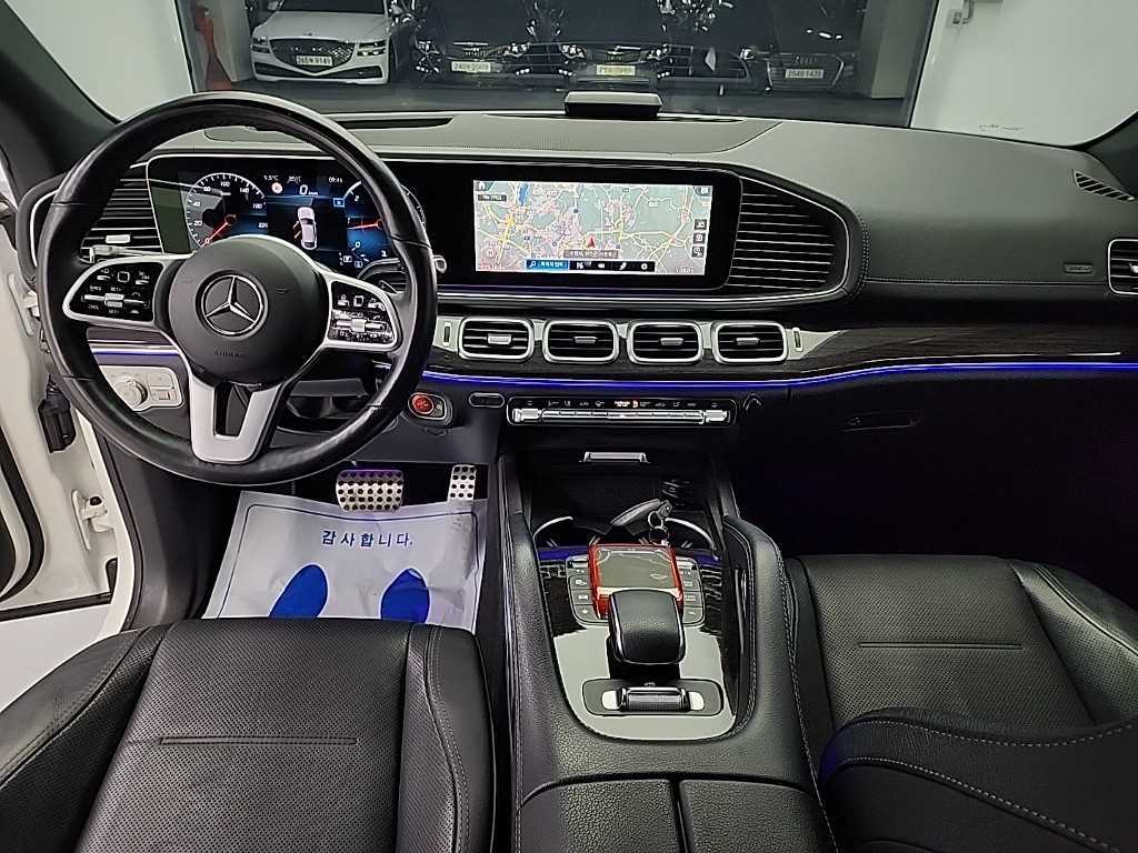 Mercedes Benz GLE Class - Vista 7